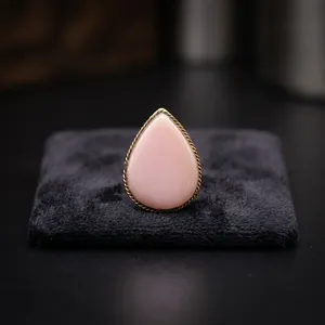 โอปอลสีชมพูแบบขายส่งพร้อมฐานทองเหลืองสำหรับทำเครื่องประดับตามสั่ง - Product Image 3