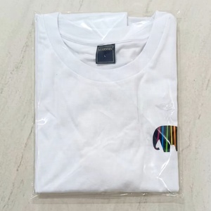 Entrega Rápida, Camiseta Unisex de Cuello Redondo y Manga Corta de 180g, Logotipo Frontal Impreso en Serigrafía, Transpirable, Ecológica, Anti-Pilling, 100% - Product Image 2