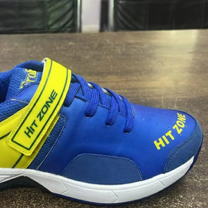 HIT ZONE Zapatos de Cricket con Tacos de Goma de Doble Costura para Hombre, Premium, Personalizables para Entrenamiento, Práctica y Pedidos de Equipo - Product Image 1