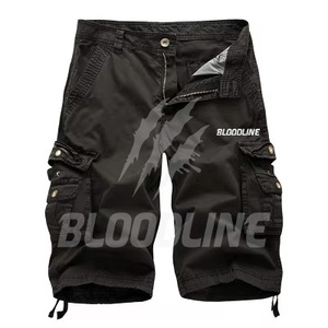 Shorts cargo noirs pour hommes BLOODLINE, taille mi-haute, cordon de serrage, tissu Oxford respirant, décontractés, avec poches et motif imprimé - Product Image 2