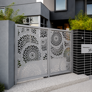 Puerta Metálica Decorativa Moderna con Diseño Floral Cortado a Láser en Gris Claro, Panel de Seguridad para Entrada de Vehículos con Acabado Galvanizado para Casa o Villa - Product Image 6