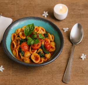 Bol à pâtes contemporain en grès, fait main, pour une présentation des aliments et une mise en scène rustique de la table - Product Image 1
