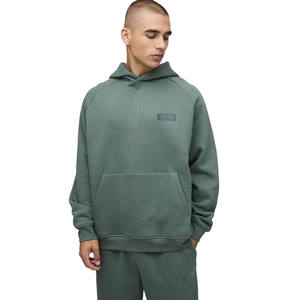 Ensemble survêtement homme bordeaux uni avec sweat à capuche zippé oversize et pantalon large assorti – Vêtements OEM ODM en gros - Product Image 5