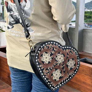 กระเป๋าถือผู้หญิงแบบมีสไตล์ตะวันตกกระเป๋าถือมีสไตล์สไตล์สลักลายหัวใจกระเป๋าสะพายข้างแบบแฟชั่น - Product Image 4