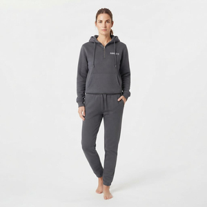 Conjunto Deportivo de Dos Piezas para Mujer, de Alta Calidad, al Por Mayor, con Bolsillos Tipo Canguro, en Colores Elegantes - Product Image 4