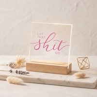 Support de signalétique en acrylique transparent avec base en bois naturel, personnalisable avec logo, pour mariage, événement, restaurant, décoration de table