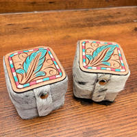 Vente de boîtes à bijoux pour femmes et filles organisateur de bijoux en cuir de vachette outillé à la main et mallette de rangement portable pour bagues.