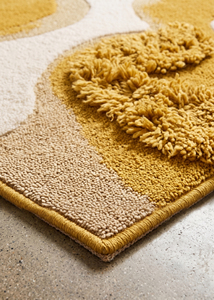 Tapis abstrait en laine moutarde ivoire, écologique, antidérapant, tufté à la main, motif fluide organique, texture sculptée, luxe - Product Image 5