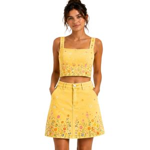 Conjunto de Top Corto y Falda Bordados para Mujer, Color Amarillo, Diseño Floral, Verano, Dos Piezas, Logotipo Personalizado, OEM, Ropa al Por Mayor - Product Image 1
