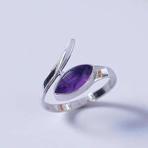 Anillos de plata de ley 925 con piedra amatista para mujer, anillos de plata 925 hechos a mano con sello 925, joyería de plata a precio de mayoreo. - Product Image 2