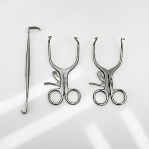 Customize Gelpi Perineal Retractor Sharp Pointed Self-Retaining Surgical Instrument CE Certified Class I Manufacturer - Product Image 1