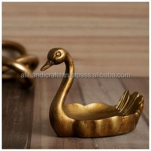 Prensapapeles de Metal con Diseño de Árbol Dorado – Soporte de Papel Resistente para Oficina y Biblioteca - Product Image 6