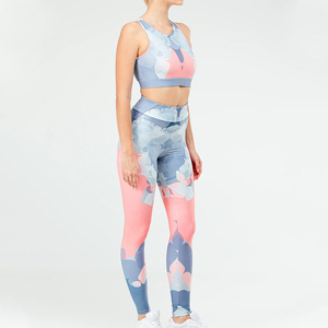 Conjuntos de Yoga de 2 Piezas Personalizados, Reversibles, con Estampado por Sublimación, Talla Grande, Cintura Alta, Bra Deportivo y Leggings para Mujer - Product Image 2