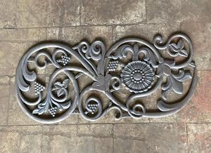 Escalera Decorativa de Hierro con Diseño Floral y Rejilla, Diseño Moderno, Construcción Duradera, Uso en Exteriores, Garantía de Más de 5 Años - Product Image 6