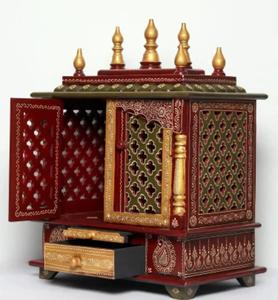 Portes de Mandir Pooja en bois de Sheesham, artisanales, artistiques et durables |   Temple traditionnel à domicile Vastu |   Élégant Puja Ghar en bois brun - Product Image 2