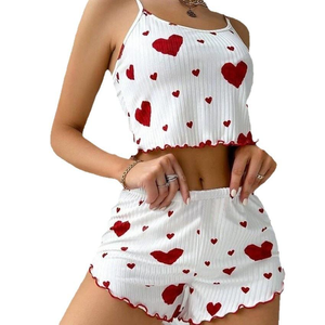 Ensemble de vêtements de nuit en coton premium pour femmes, doux et respirant, pyjama deux pièces avec logo sur le devant, séchage rapide pour un sommeil confortable - Product Image 1