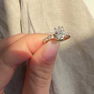 Bague de fiançailles en or massif 10K avec diamant de laboratoire ovale, halo caché, solitaire, bande droite, bagues assorties symétriques, vente en gros IGI - Product Image 2