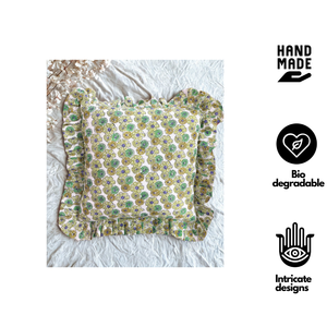 Funda de Almohada Cuadrada con Volantes, Estampada a Mano con Pigmentos, de Algodón Bohemio Artesanal de Jaipur, para Hogar y Hotel, Sostenible, Lavable a Máquina - Product Image 3