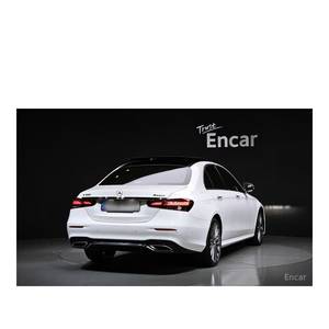 Mercedes-Benz E350 4MATIC AMG Line Classe E 2023 avec volant à gauche, boîte de vitesses automatique, sièges en cuir, caméra arrière - Product Image 2