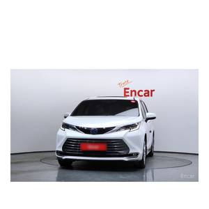 Toyota Sienna 2.5 Híbrida 2WD 2023, 22,926 km, Asientos de Cuero, Cámara Trasera, Volante a la Izquierda - Product Image 3