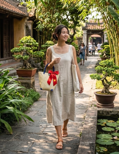 Sac fourre-tout en jonc de mer tressé à la main avec ruban décoratif, sac de plage d'été naturel fait main pour femme, fabriqué au Vietnam - Product Image 4