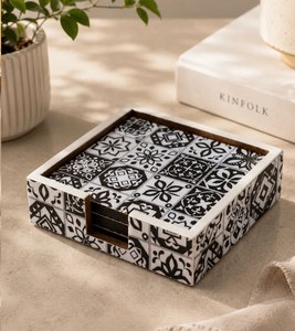Sous-verres carrés imprimés émaillés style bohème à motif carreaux noir et blanc, antidérapants, pour décoration de table et sets de table – Prix usine - Product Image 1