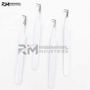 Offre exceptionnelle RMI March Expo : Pince à épiler pour extensions de cils, pointe argentée et blanche, acier inoxydable, personnalisée, pointe à 90 degrés - Product Image 4