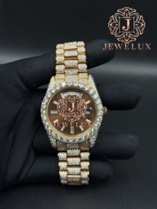 Reloj de Diamantes Moissanite Estilo Hip Hop al por Mayor para Distribuidores de Joyería, Boutiques de Moda y Vendedores en Línea Disponible para la Venta - Product Image 3