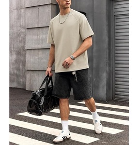 Nouveauté T-shirt décontracté pour homme à manches courtes 100% coton Col rond et épaules tombantes Couleur unie Surdimensionné Fabriqué au Bangladesh - Product Image 5