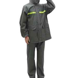 Traje Impermeable para Hombre, Chaqueta con Capucha y Pantalones, con Franjas Reflectantes, para Senderismo, Camping y Actividades al Aire Libre, Estilo Industrial - Product Image 3