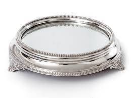 ขาตั้งเค้กโลหะทองเหลืองคุณภาพโรงงาน พร้อมดีไซน์เคลือบเงิน สำหรับจัดวางอาหารบนโต๊ะโรงแรม ใช้ตกแต่งและเสิร์ฟ - Product Image 3