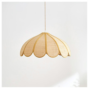Lampe suspendue vintage en tissu vert sauge, lustre rétro à franges en forme de dôme, luminaire suspendu en velours pour salon, café - Product Image 2