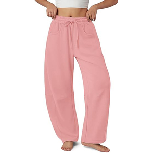 Pantalon de survêtement décontracté pour femme en molleton, taille basse, avec poche plaquée sur le devant, poches latérales, coupe large, cordon de serrage et ourlet ouvert - Product Image 1