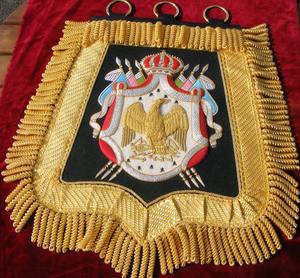 Banderas Bordadas de Tela de Lujo con Diseño de Lingotes de Oro, Hechas a Mano y Personalizadas, con Imán para Fijar - Product Image 2