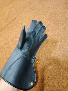 Guantes de Cetrería Personalizados, Fabricante OEM ODM, Guantes de Cetrería con Logotipo Personalizado, Proveedor Mayorista, Guantes de Cetrería Premium - Product Image 2