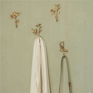 Antique Gold Iron Bird Wall <b>Hook</b> Decorative Floral Branch Coat Hanger Metal Entryway Towel Rack Wholesale Home Decor Wall Mount - Product Image 1
