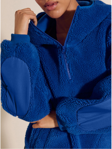 Nuevo Top Corto Moderno y Económico, Superventas, Nueva Llegada, Los Mejores Tops Cortos de Moda para Mujer, Sudaderas con Capucha de Secado Rápido y Transpirables - Product Image 3