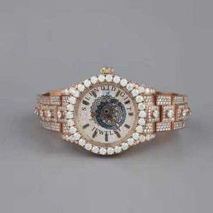 Reloj de Lujo para Hombre con Diamantes, Caja Plateada y Moissanita de 28mm, Analógico, Cuarzo ETA, Cristal de Zafiro, Cierre Oculto, para Bodas y Fiestas - Product Image 1