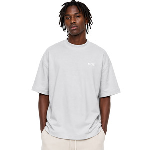T-shirts Homme Oversize Personnalisés OEM avec Sérigraphie, Épaules Tombantes, 100% Coton Peigné, Logo Personnalisé, Fournisseur ODM Streetwear - Product Image 1