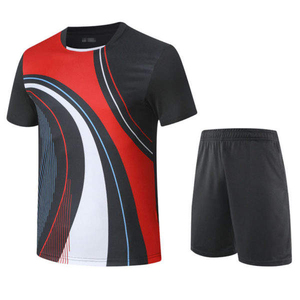 Ensemble de vêtements de tennis personnalisés pour hommes en gros – T-shirt de sport respirant avec short assorti, séchage rapide, extensible, pour l'entraînement athlétique - Product Image 2