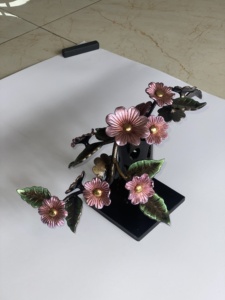 Clôture en fer peinte avec élégance, durable et d'inspiration naturelle pour la décoration de la maison et du jardin - Product Image 2