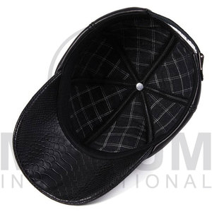 Gorra de Béisbol de Cuero con Logotipo Personalizado en Relieve, Gorra Casual Impermeable para Hombre y Mujer - Product Image 4