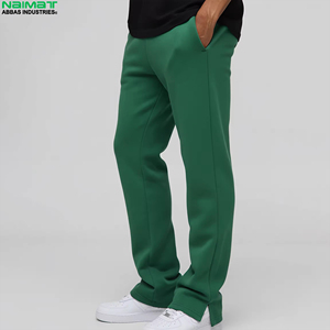 Pantalon personnalisé pour homme, coupe décontractée, bas ouvert, joggers amples, molleton doux, pantalon de détente pour tous les jours - Product Image 3