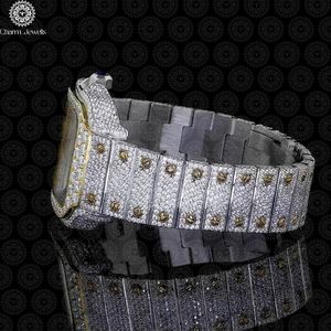 Reloj de Lujo Charm Jewells de Acero Inoxidable con Correa de 20 mm, Bisel con Diamantes, Cierre Plegable, Unisex, Movimiento de Cuarzo - Product Image 4