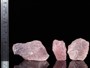 Piedras Preciosas Naturales de Cuarzo Rosa para Decoración de Uñas, Color Rosa, Tamaño Libre, Tratadas con Cera/Aceite, A K Gems - Product Image 3