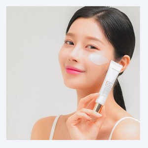 Crema facial hidratante DERMARSSANCE Ectoin 7% Acné 168H Tratamiento Reparador Ectoin 7% Crema Hidratante - Product Image 4
