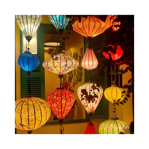 Meilleures ventes : Toiles de fond en soie naturelle, écologiques et durables, faites à la main, pliables et lumineuses |   Lanternes de Noël Lotus Bleu - Product Image 1
