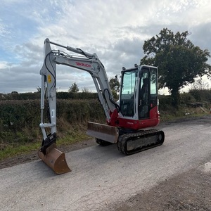 รถขุดขนาดเล็ก Takeuchi TB250-2 ระดับมืออาชีพ ออกแบบมาเพื่อการขุดที่แม่นยำ ประสิทธิภาพสูง และใช้งานได้อย่างยืดหยุ่น - Product Image 6