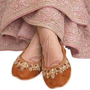 Fabricación en Pakistán, Servicio OEM, Último Estilo, Hecho a Medida, Cantidad al por Mayor, Khussa Antideslizante de Alta Calidad - Product Image 2