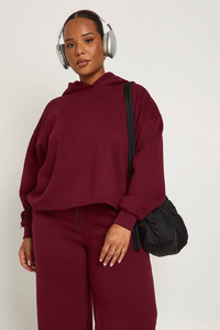 Sweat à capuche pour femme en molleton 100% coton, poids lourd, vente chaude, hiver, avec logo personnalisé en relief sur le devant, tailles et couleurs personnalisables - Product Image 4